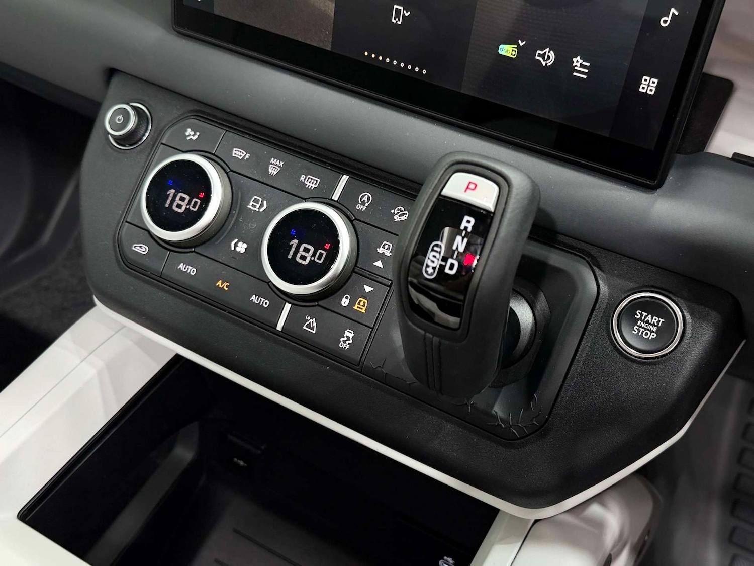 Used Land Rover Defender 2025 for sale - 78011920: Photo 52