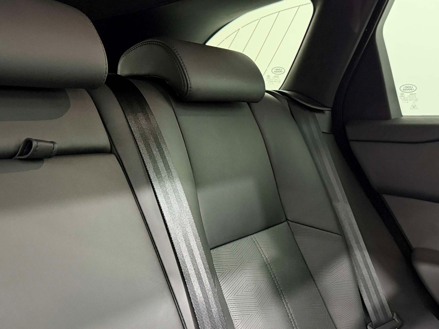 Used Land Rover Range Rover Velar 2023 for sale - 77833902: Photo 17