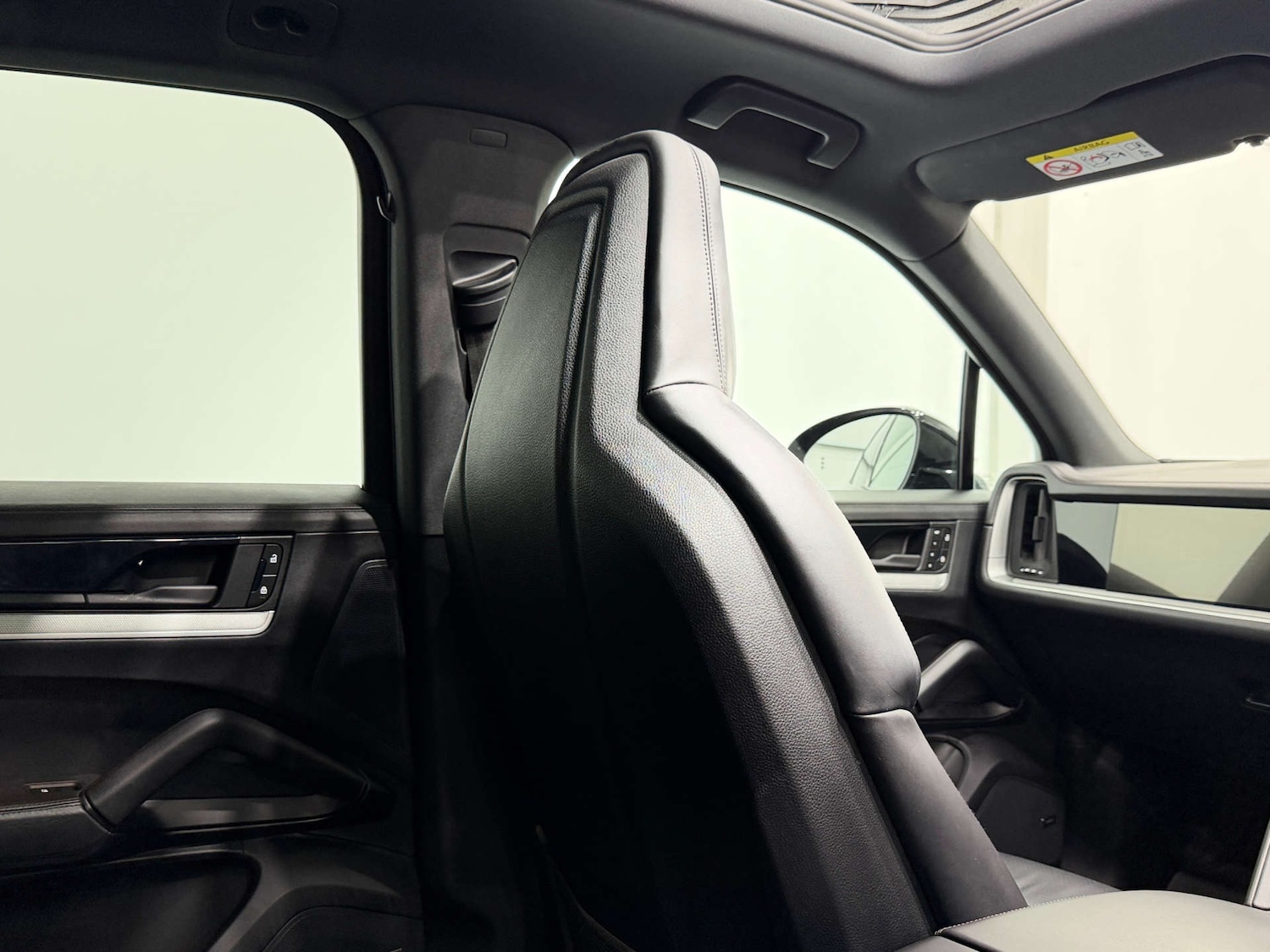 Used Porsche Cayenne 2023 for sale - 76957018: Photo 19