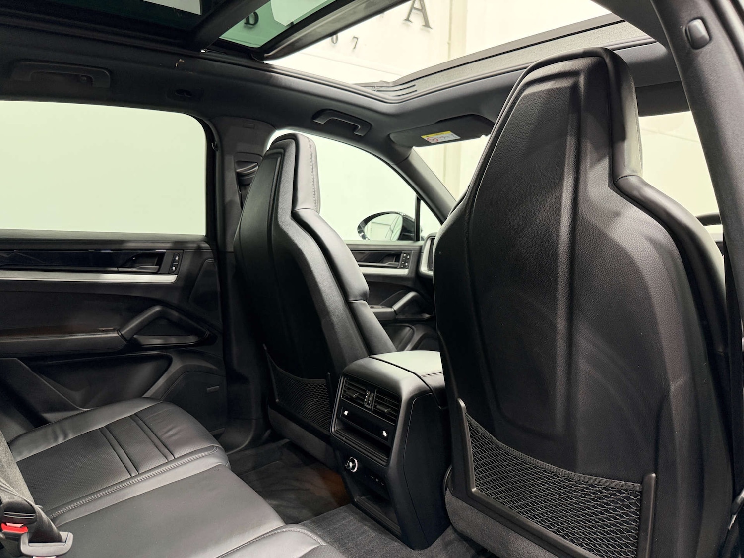 Used Porsche Cayenne 2023 for sale - 76957018: Photo 20