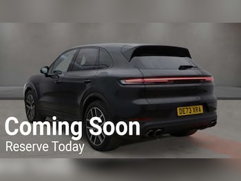 Used Porsche Cayenne 2023 for sale - 76957018: Photo