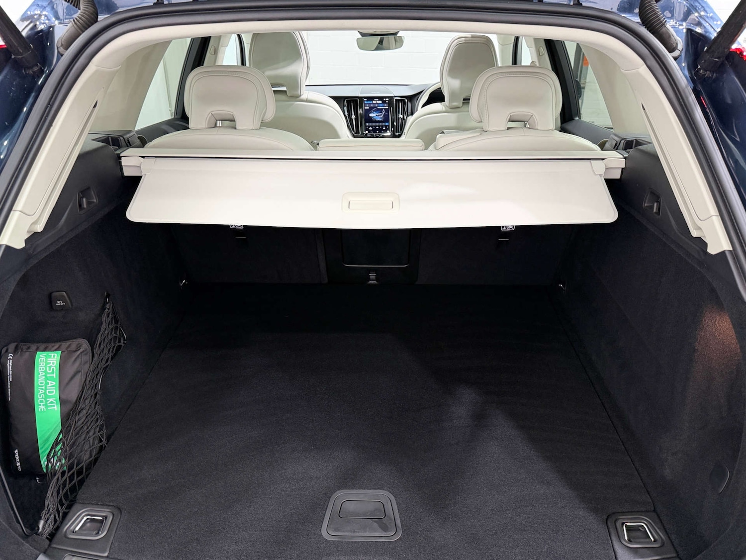 Used Volvo XC60 2021 for sale - 76581910: Photo 30