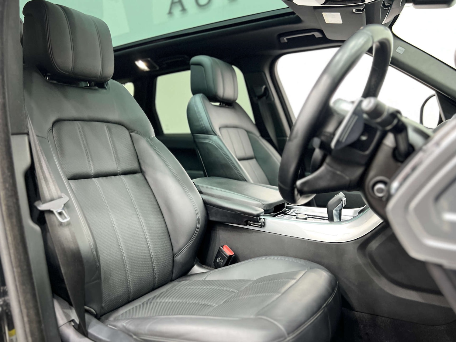 Used Land Rover Range Rover Sport 2021 for sale - 78111301: Photo 2