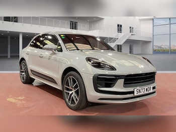 Porsche - Macan