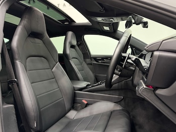 Used Porsche Panamera 2024 for sale - 79517031: Photo