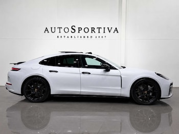 Used Porsche Panamera 2024 for sale - 79517031: Photo