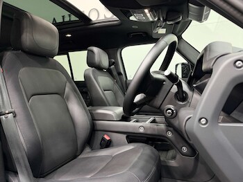 Used Land Rover Defender 2024 for sale - 78629806: Photo