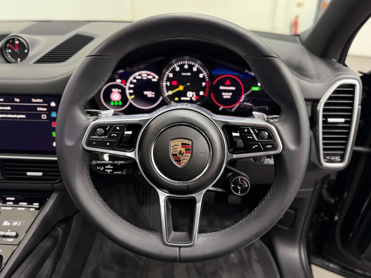 Used Porsche Cayenne 2022 for sale - 77833893: Photo 23