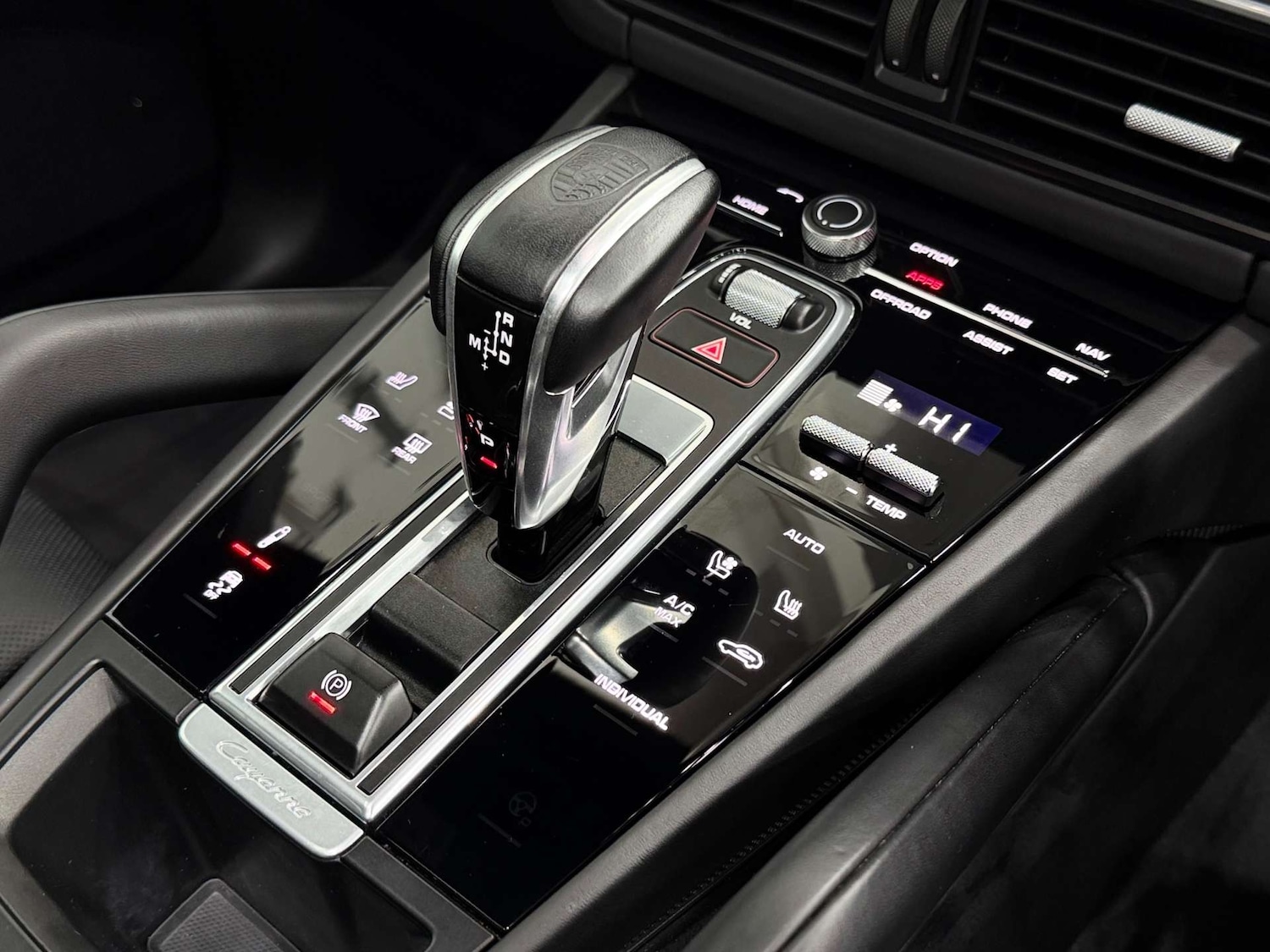 Used Porsche Cayenne 2022 for sale - 77833893: Photo 57