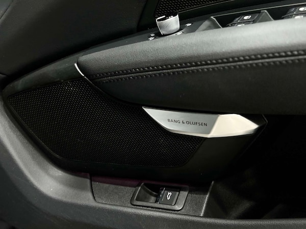 Used Audi e-tron GT 2023 for sale - 76277570: Photo 39