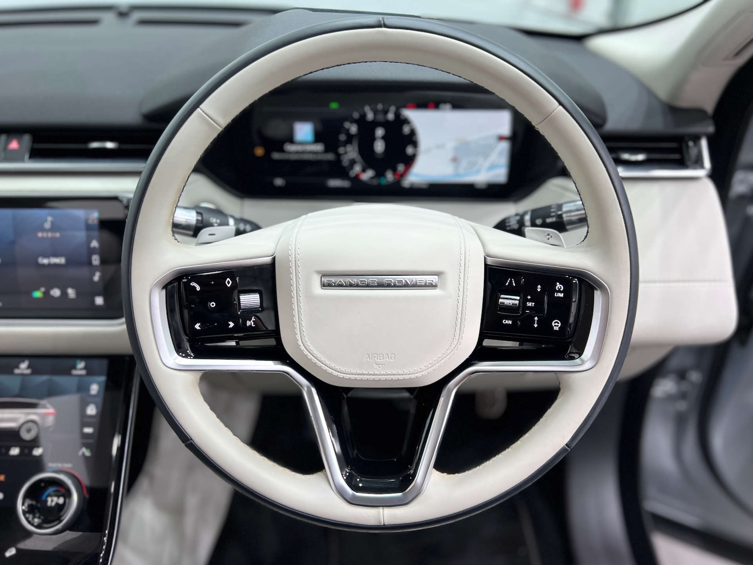 Used Land Rover Range Rover Velar 2022 for sale - 76076567: Photo 24