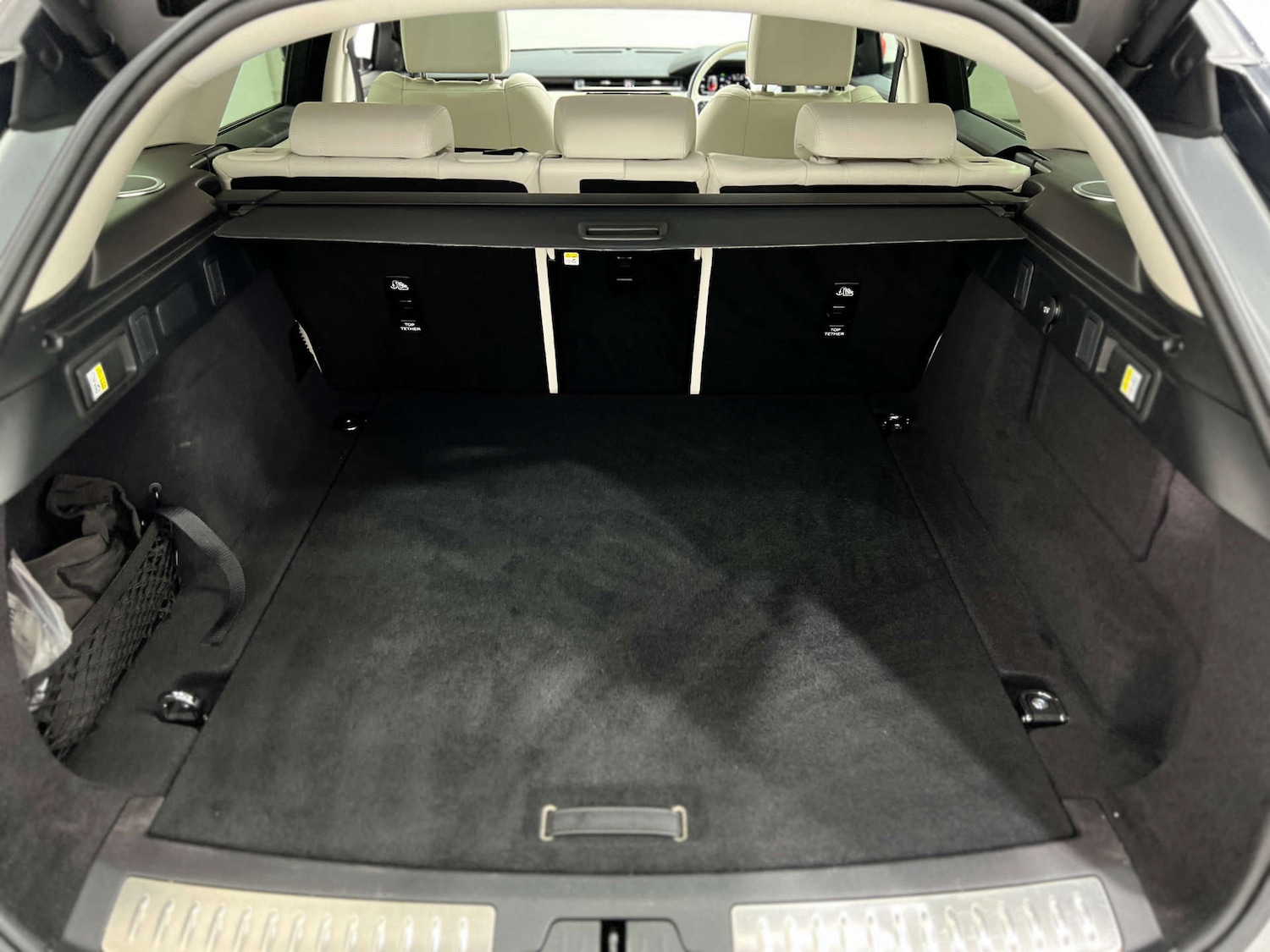 Used Land Rover Range Rover Velar 2022 for sale - 76076567: Photo 29