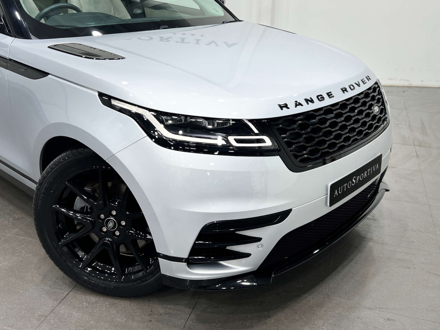 Used Land Rover Range Rover Velar 2022 for sale - 76076567: Photo 31