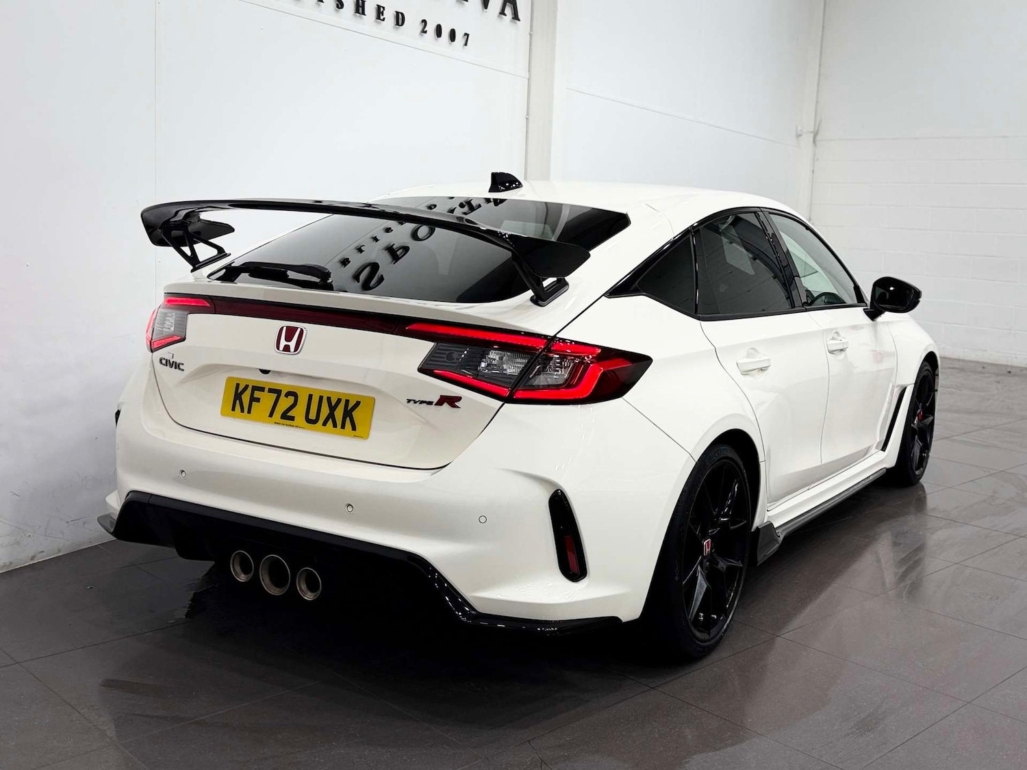 Used Honda Civic 2023 for sale - 76628286: Photo 5