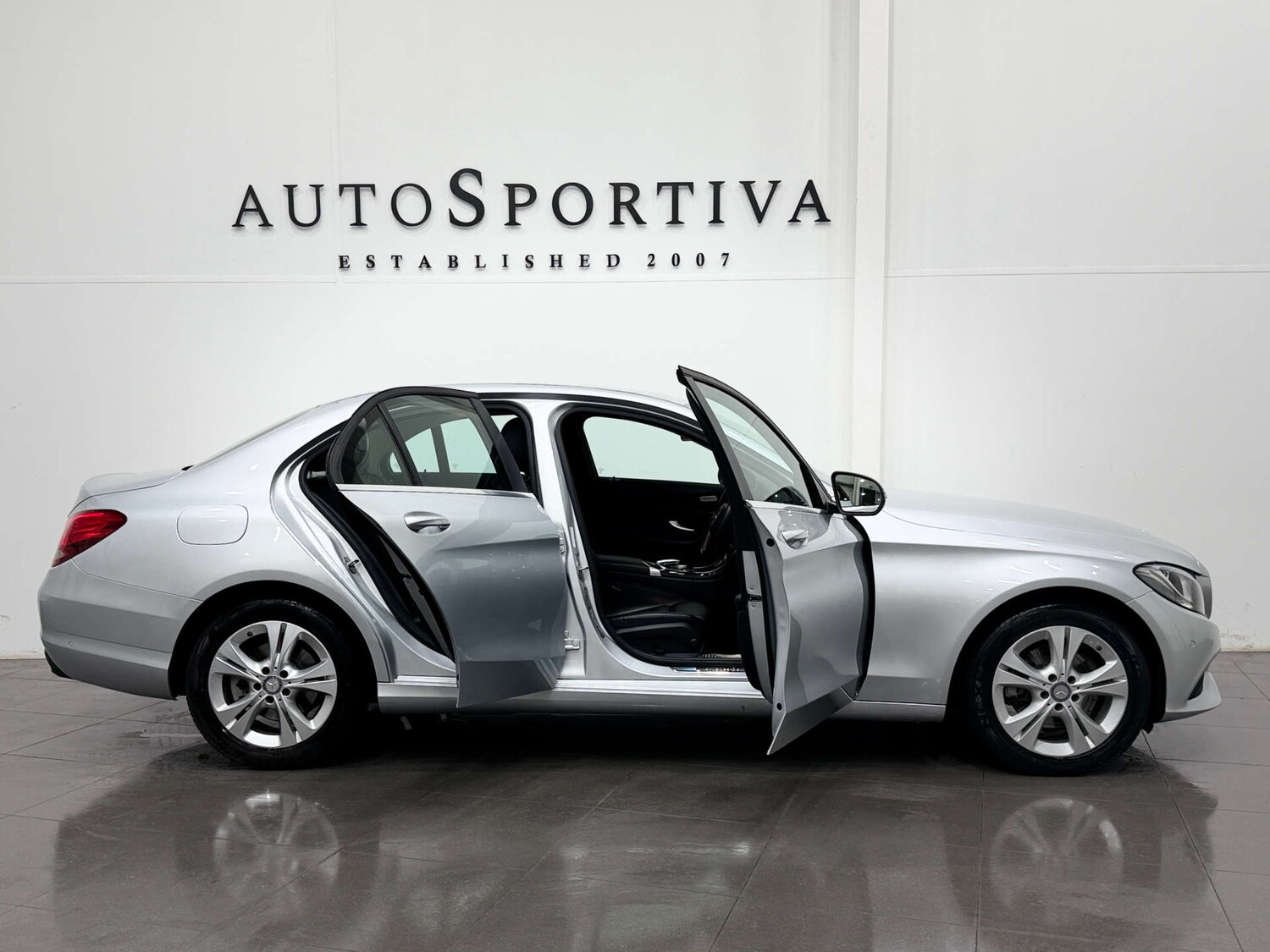 Used Mercedes-Benz C Class 2017 for sale - 76547243: Photo 15