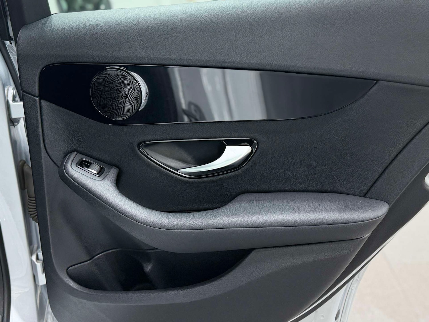 Used Mercedes-Benz C Class 2017 for sale - 76547243: Photo 25