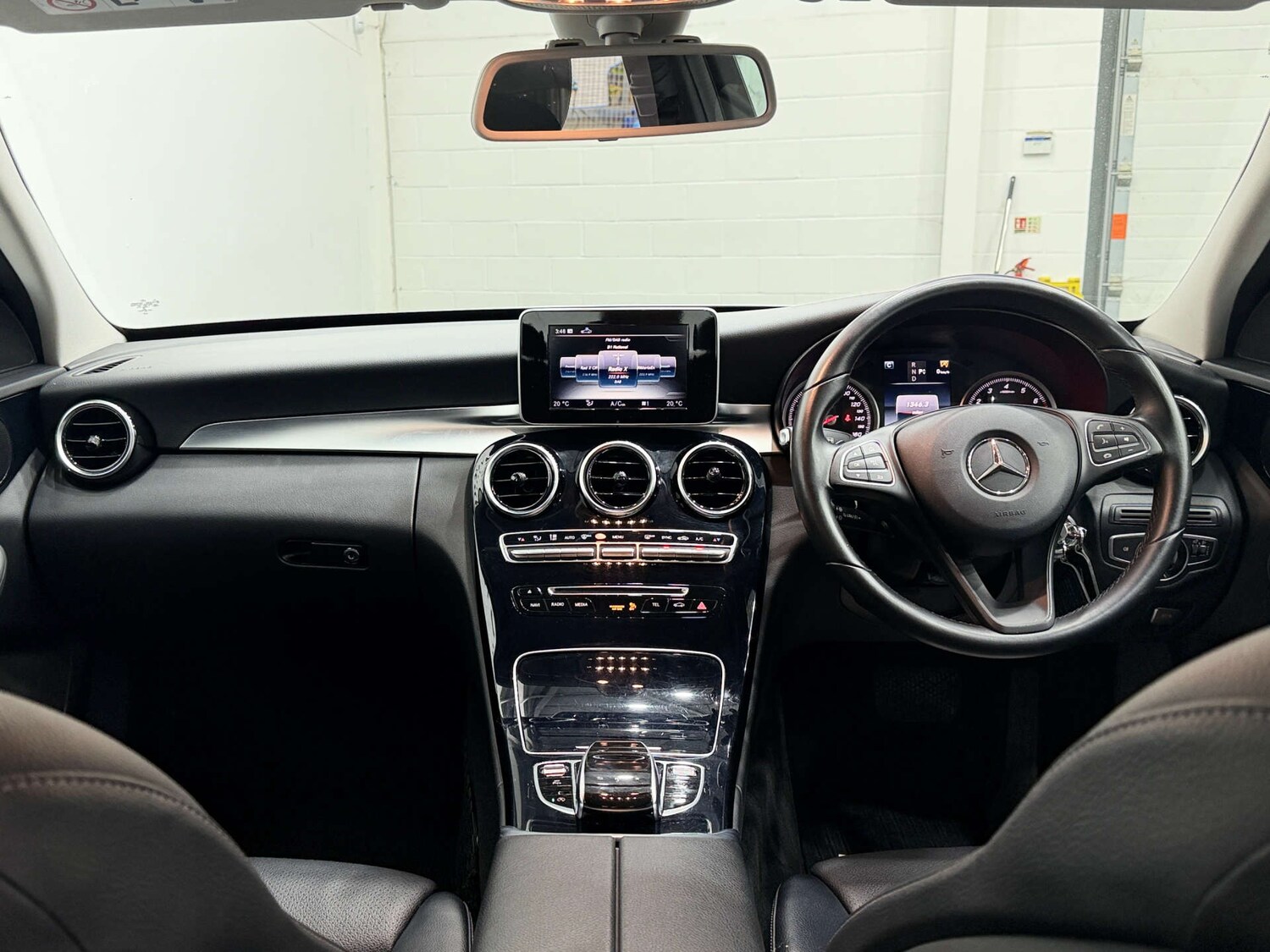 Used Mercedes-Benz C Class 2017 for sale - 76547243: Photo 28