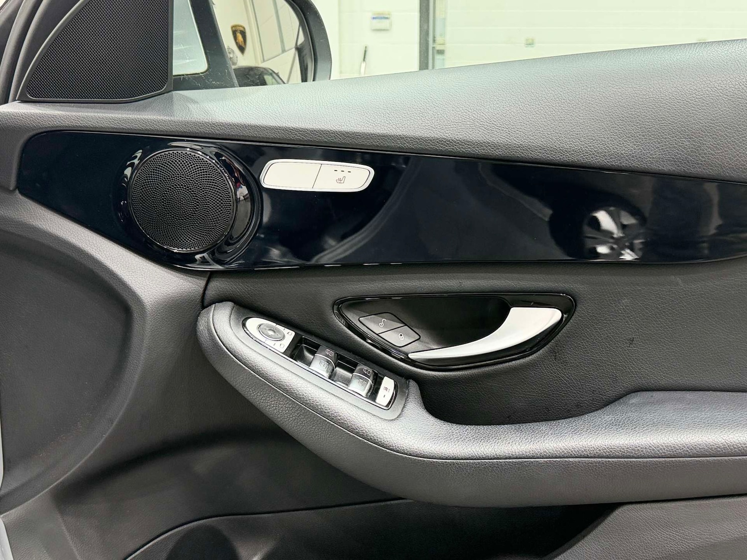 Used Mercedes-Benz C Class 2017 for sale - 76547243: Photo 30