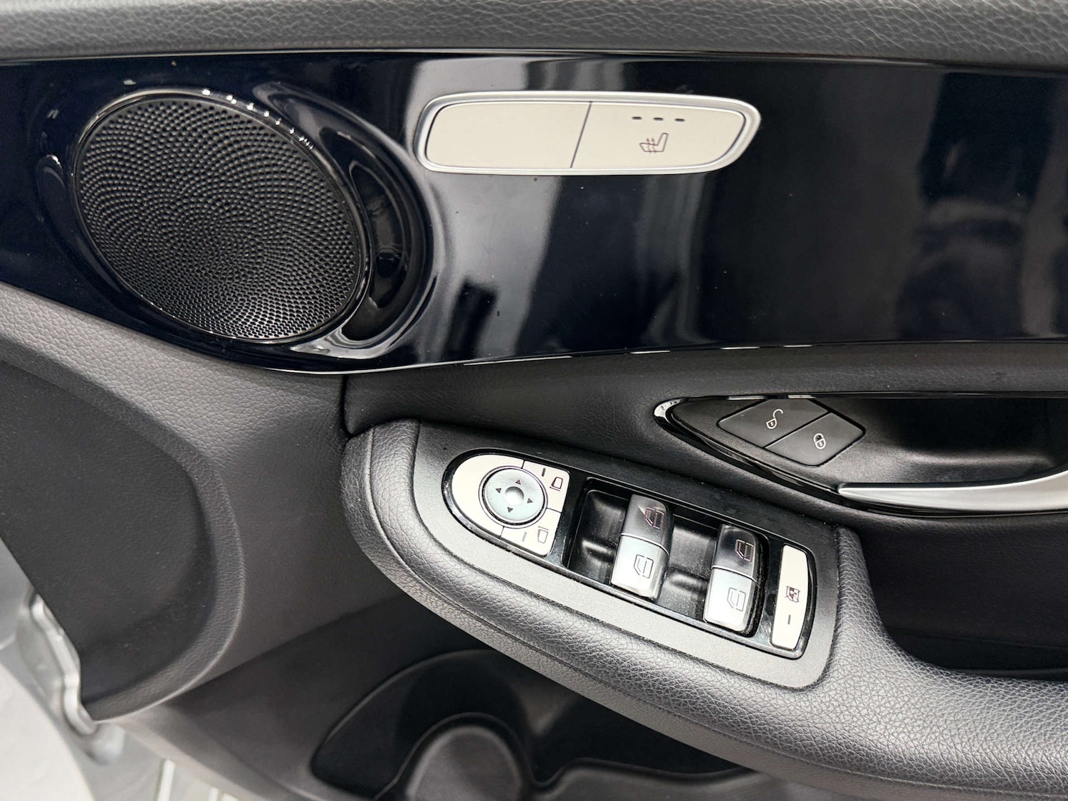 Used Mercedes-Benz C Class 2017 for sale - 76547243: Photo 31