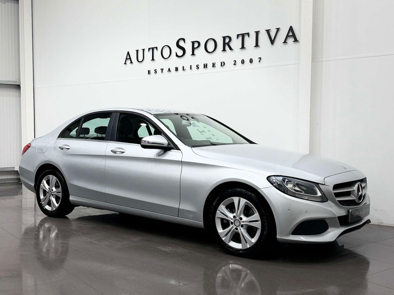 Used Mercedes-Benz C Class 2017 for sale - 76547243: Photo 7