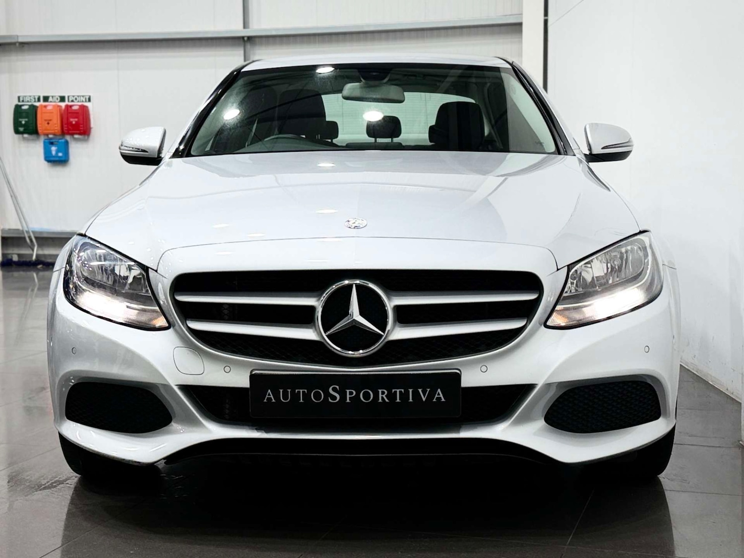 Used Mercedes-Benz C Class 2017 for sale - 76547243: Photo 8