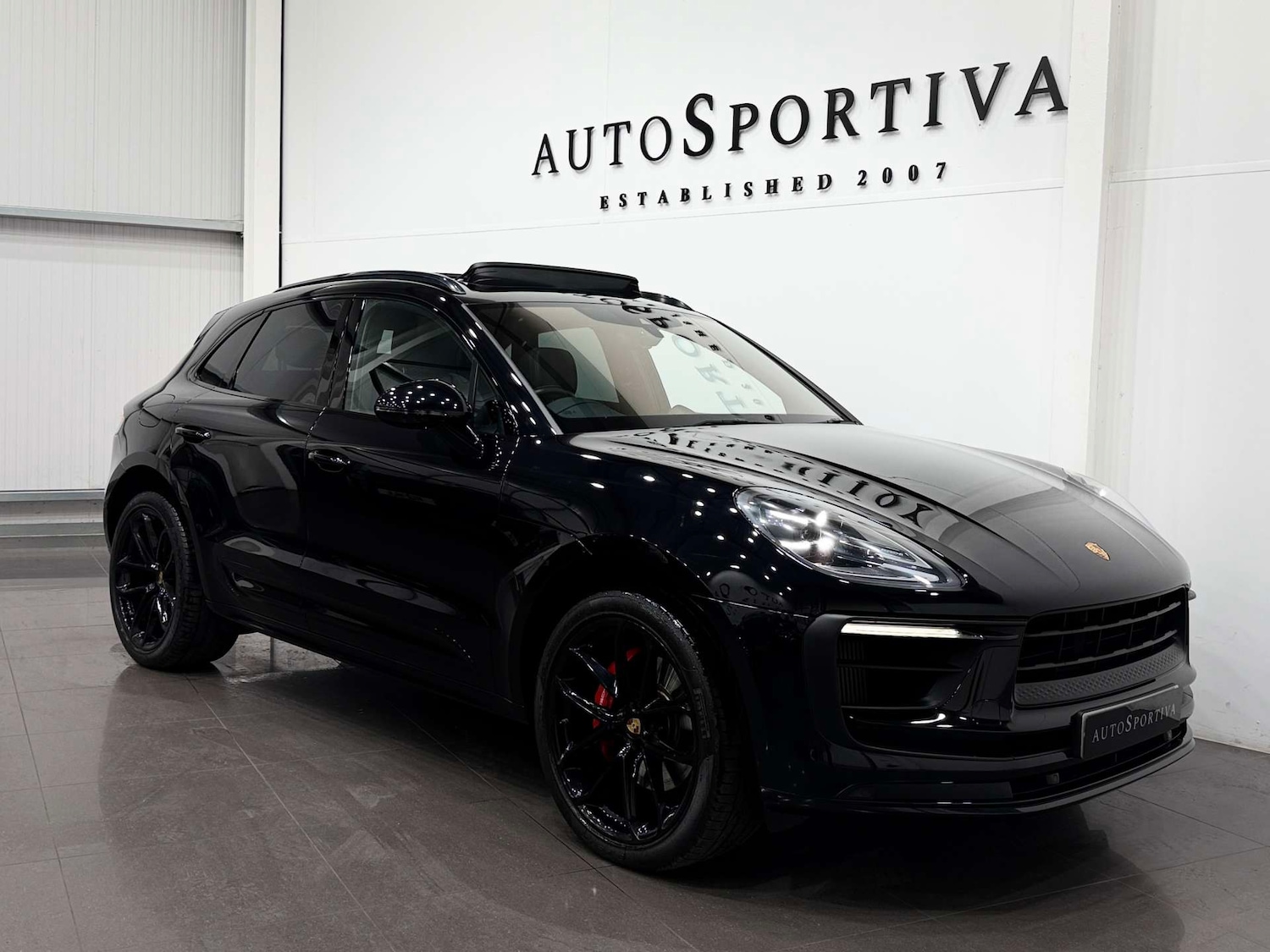 Used Porsche Macan 2021 for sale - 76354278: Photo 7
