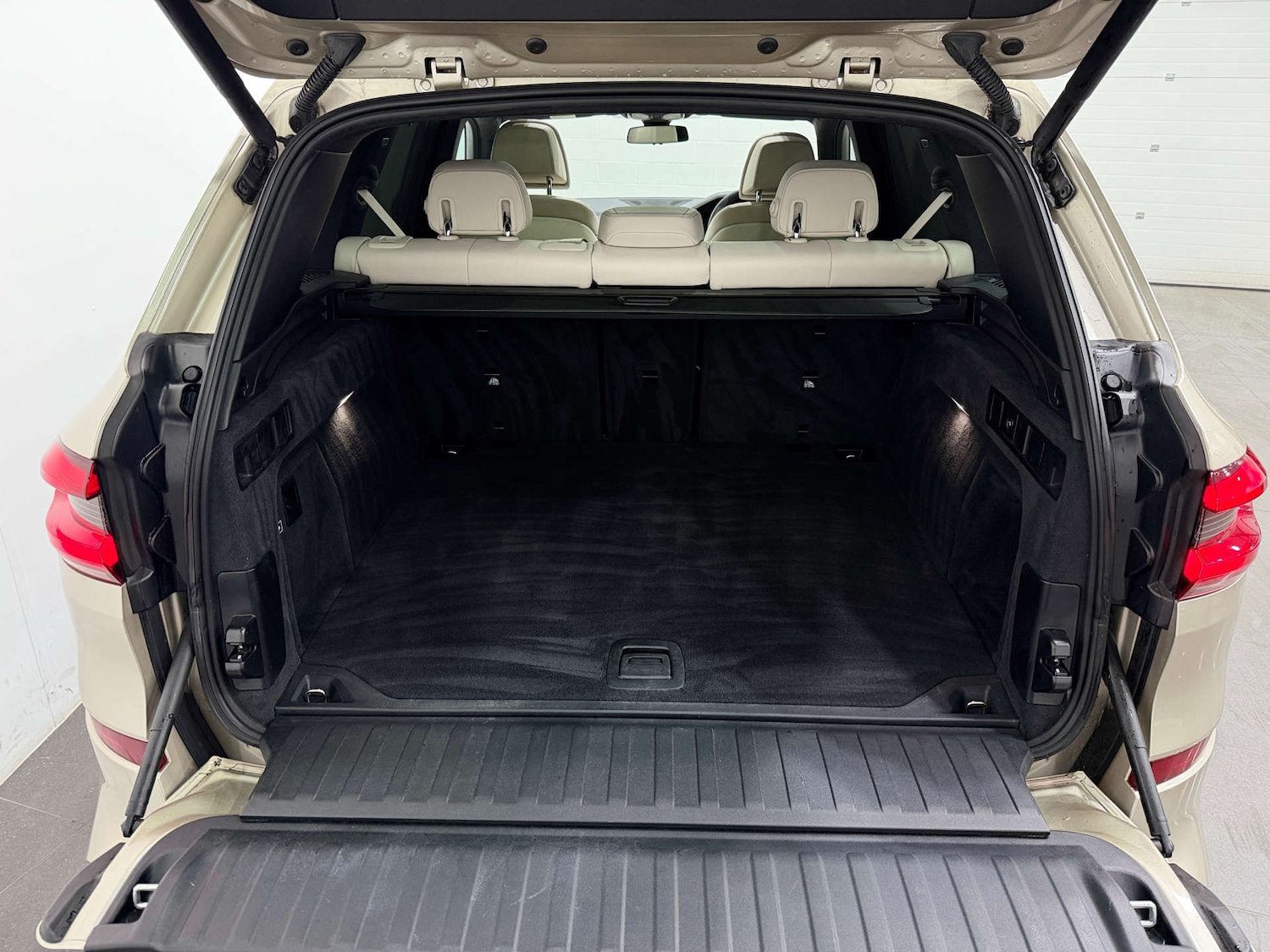 Used BMW X5 2018 for sale - 76567769: Photo 28