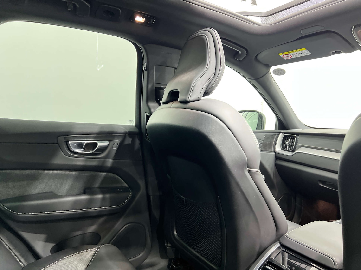 Used Volvo XC60 2021 for sale - 76277537: Photo 16