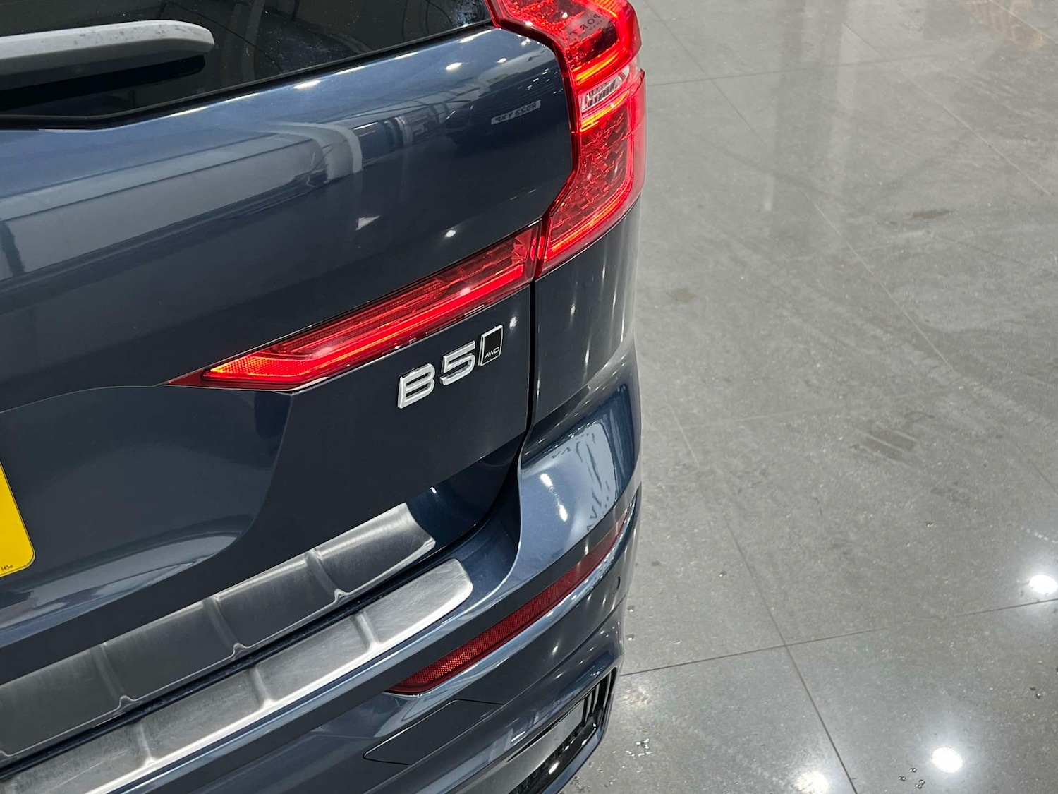 Used Volvo XC60 2021 for sale - 76277537: Photo 30