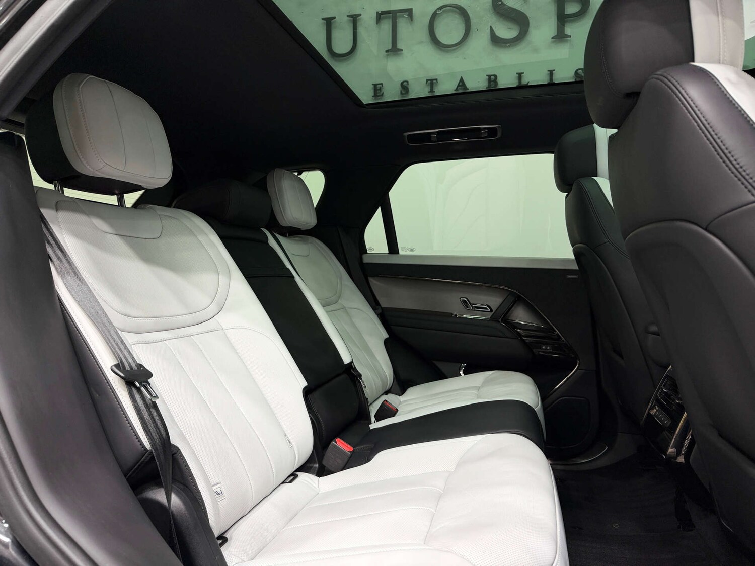 Used Land Rover Range Rover Sport 2022 for sale - 76739849: Photo 16