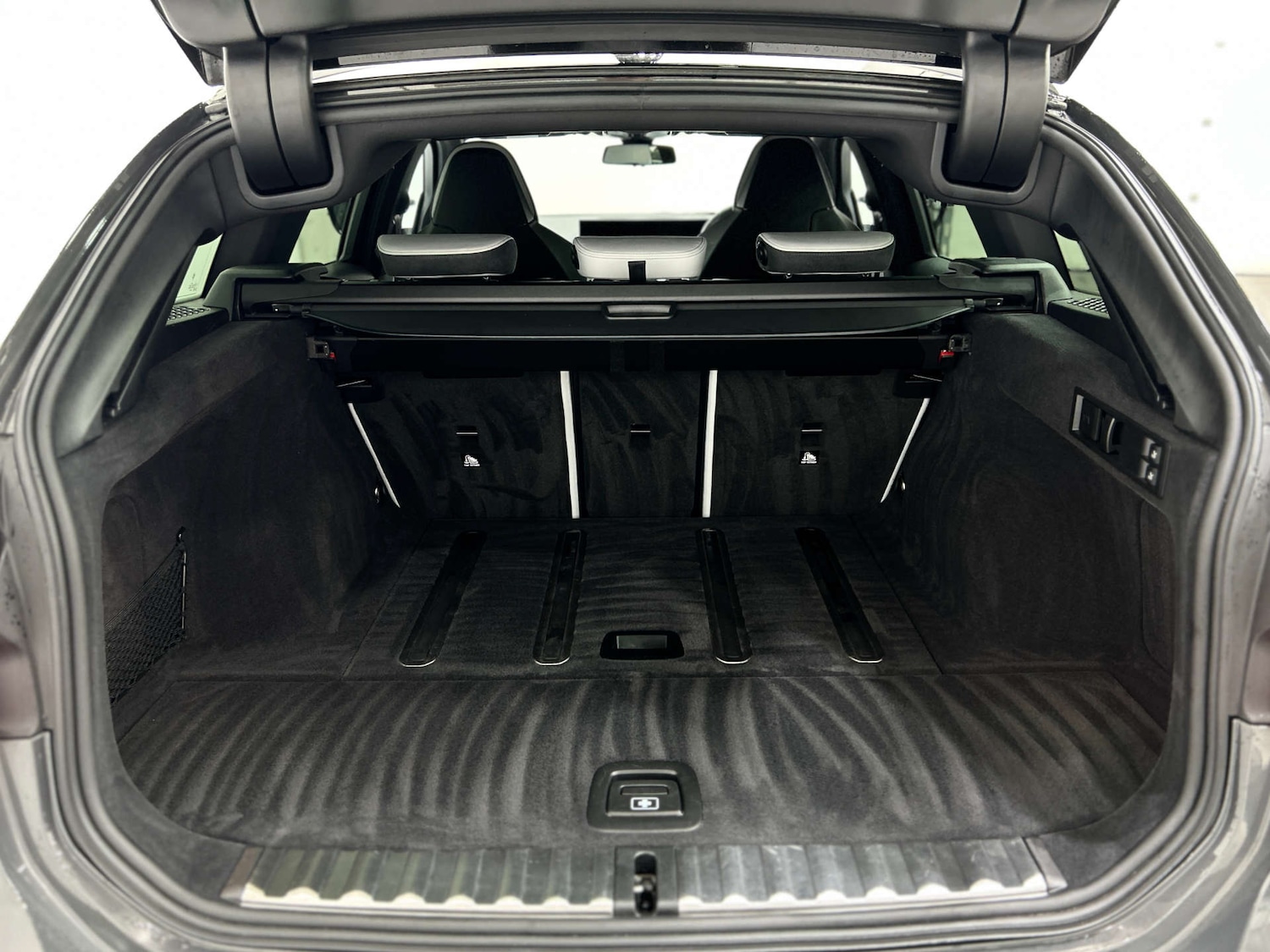 Used BMW 3 Series 2024 for sale - 76148259: Photo 23