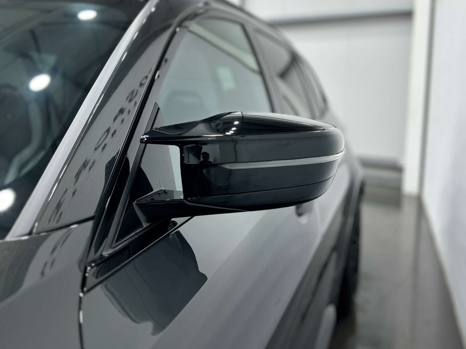 Used BMW 3 Series 2024 for sale - 76148259: Photo 47