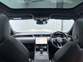Used Jaguar F-Pace 2024 for sale - 75639965: Photo