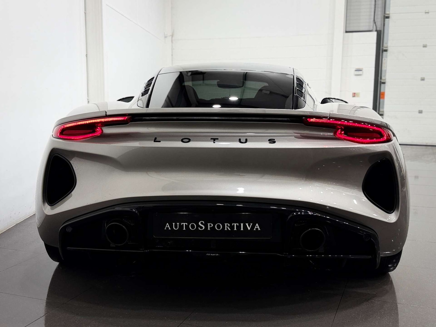 Used Lotus Emira 2023 for sale - 77700902: Photo 10