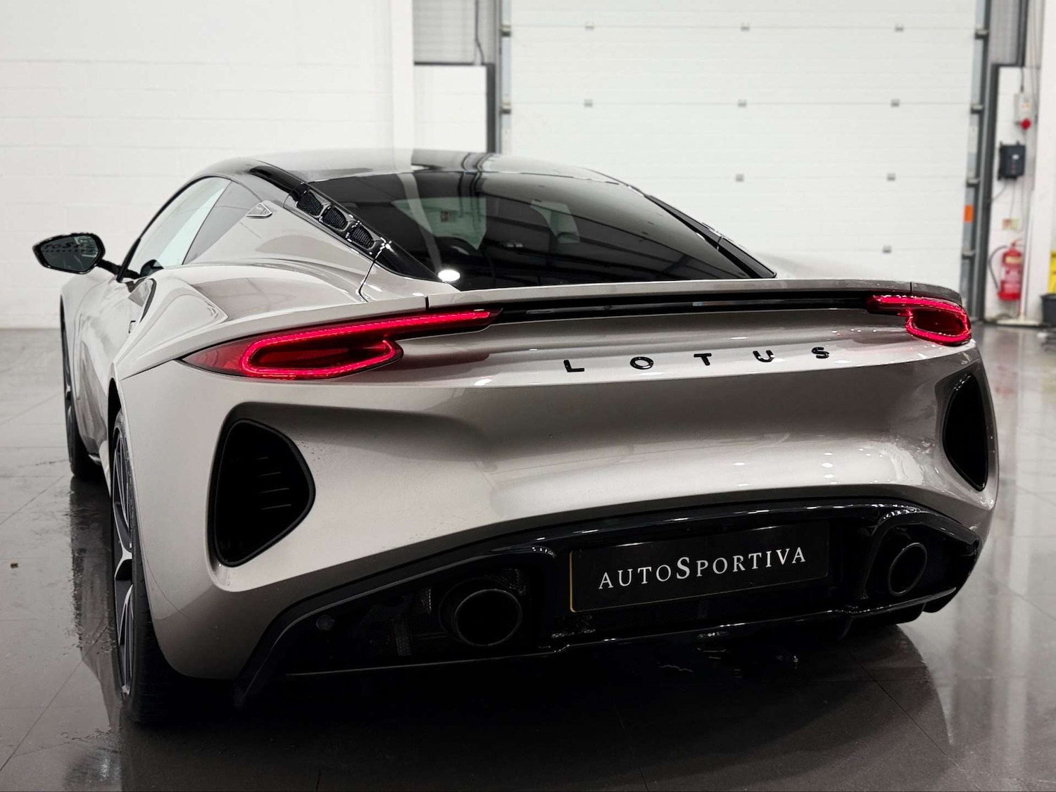 Used Lotus Emira 2023 for sale - 77700902: Photo 11