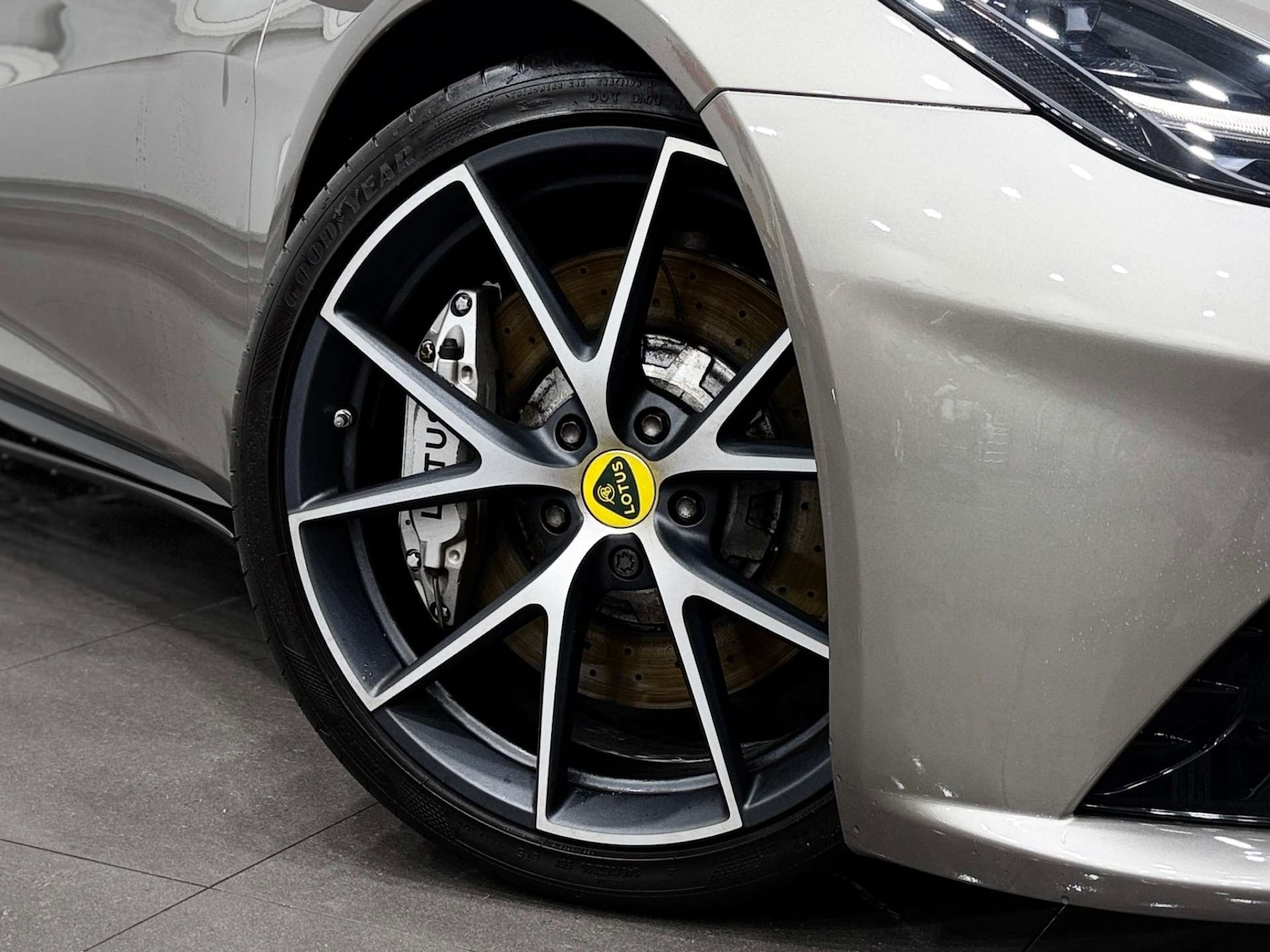 Used Lotus Emira 2023 for sale - 77700902: Photo 13