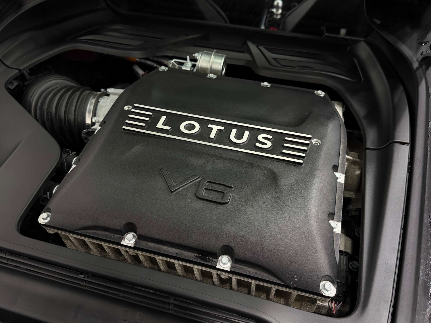 Used Lotus Emira 2023 for sale - 77700902: Photo 24