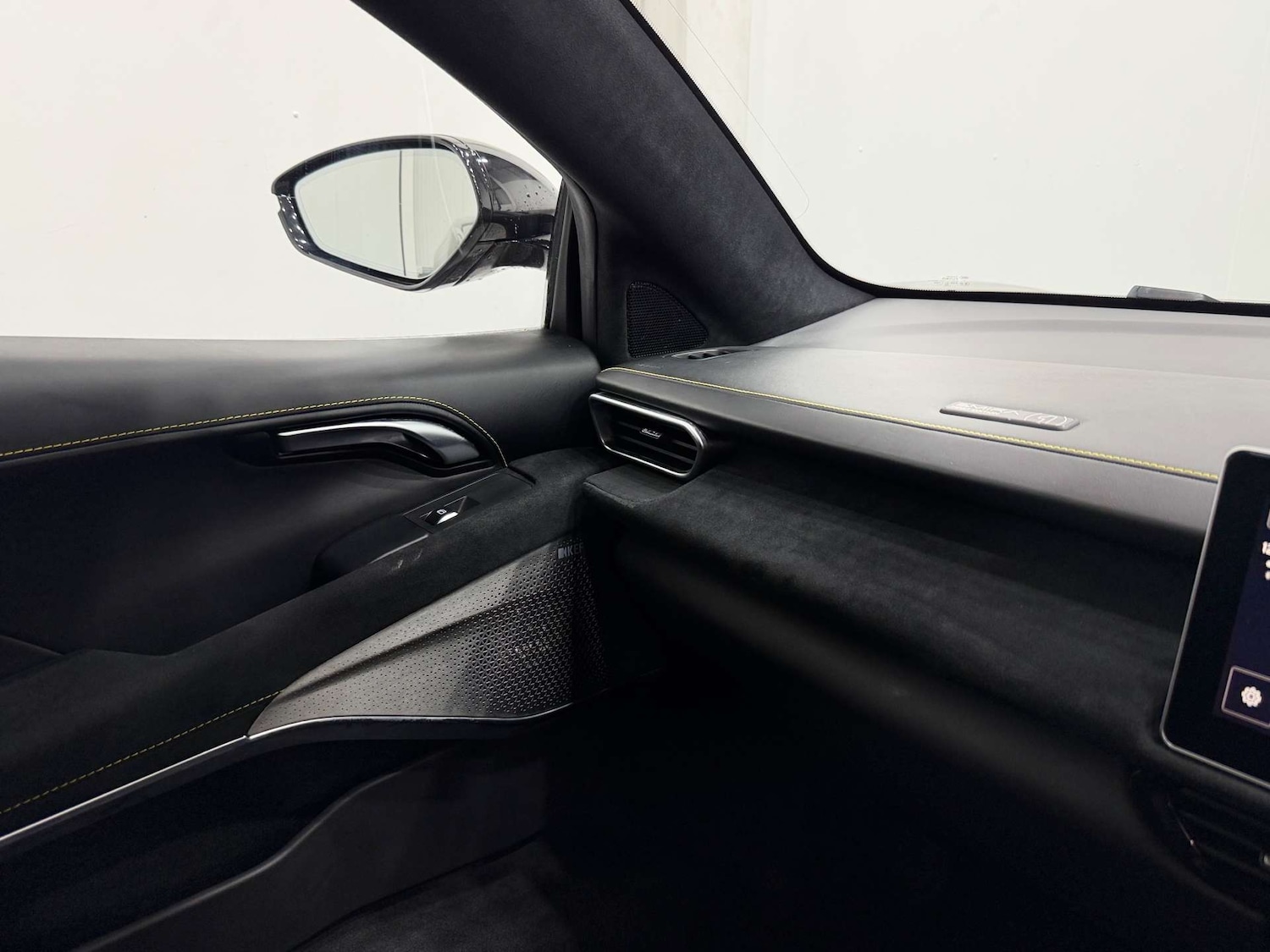 Used Lotus Emira 2023 for sale - 77700902: Photo 34