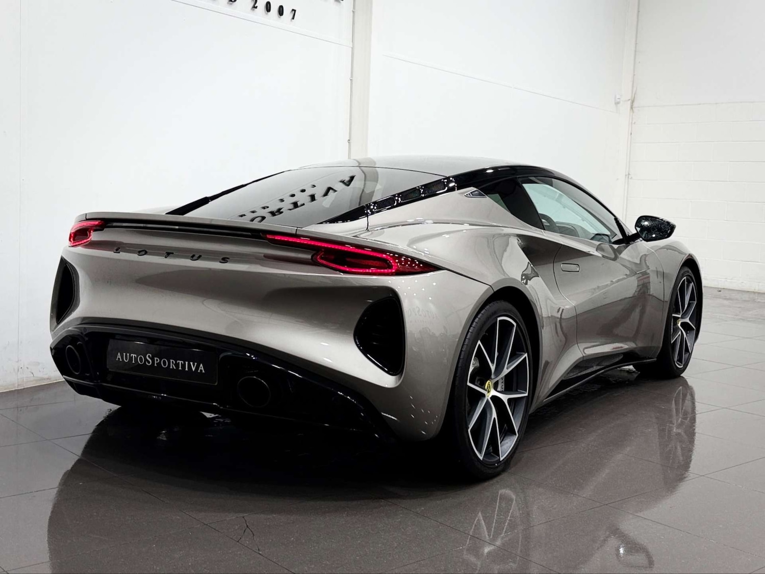 Used Lotus Emira 2023 for sale - 77700902: Photo 6