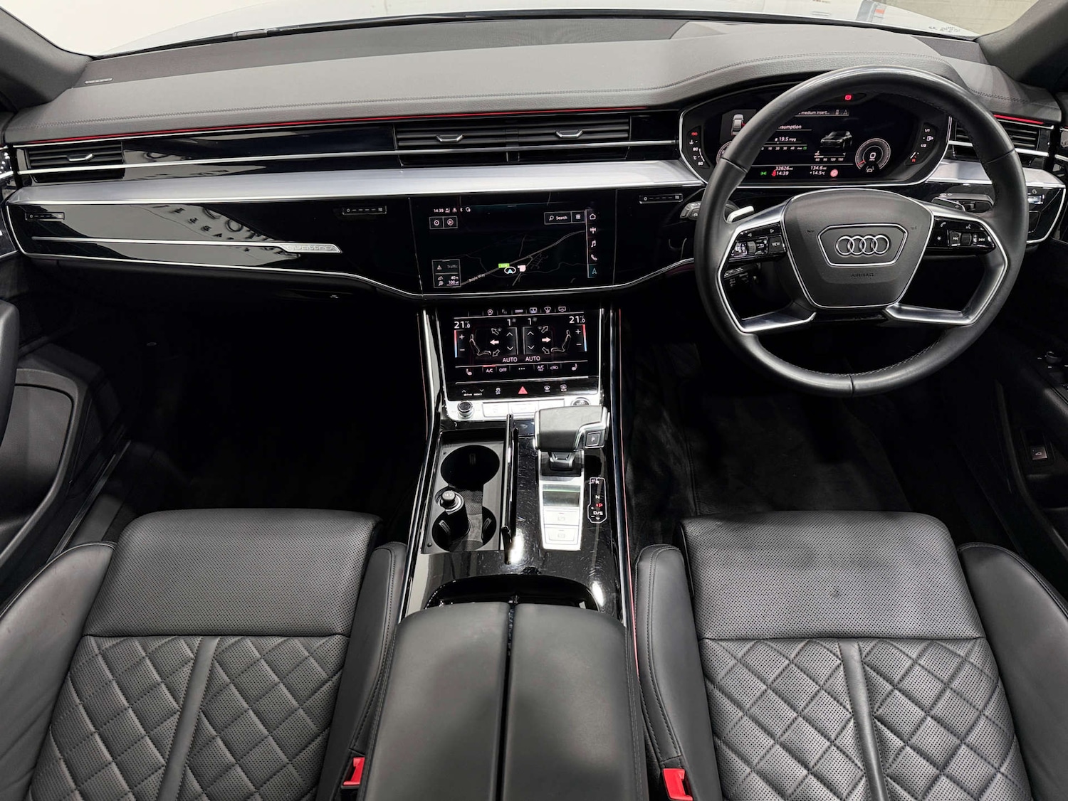 Used Audi A8 2022 for sale - 77833944: Photo 21