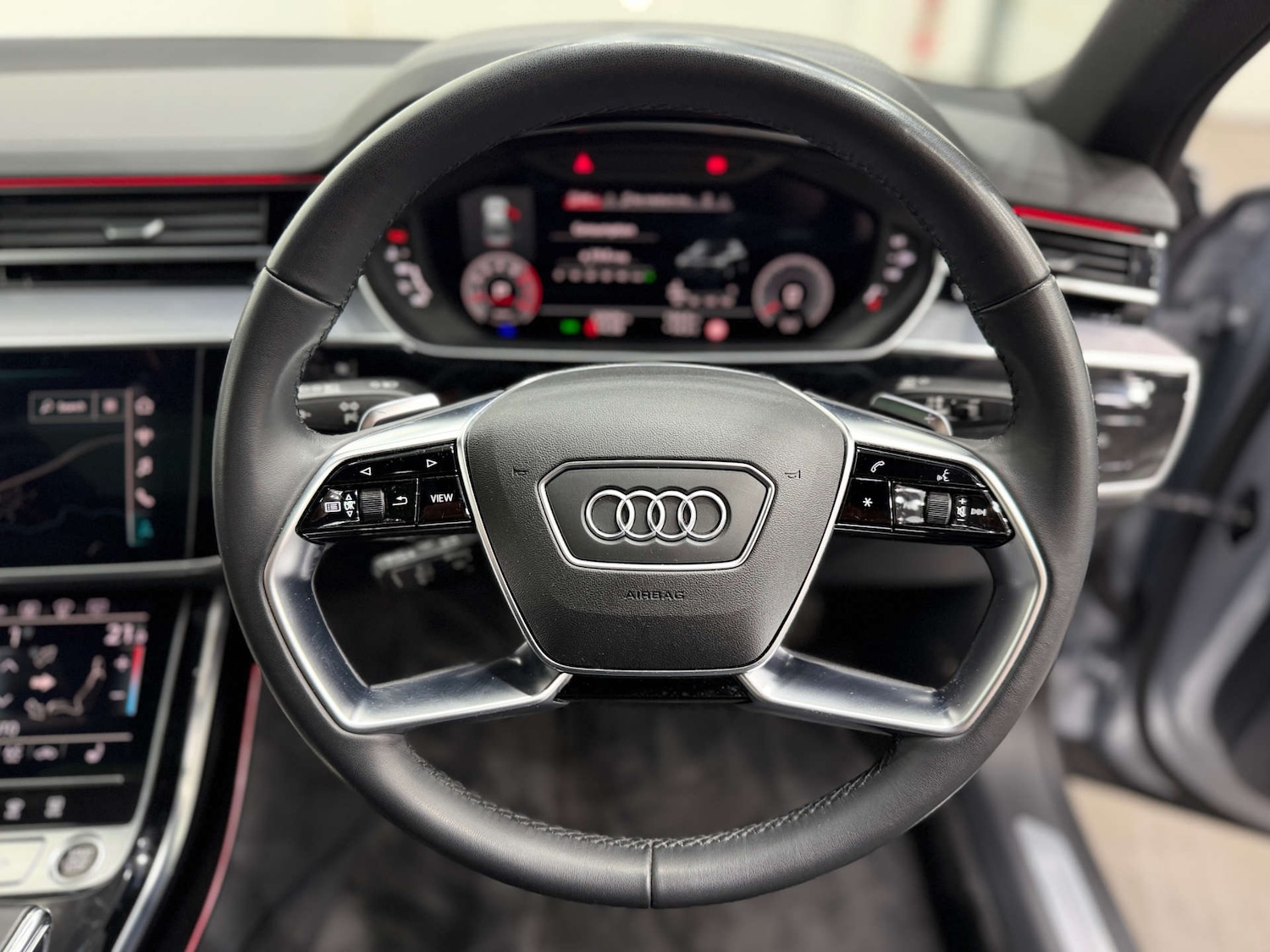 Used Audi A8 2022 for sale - 77833944: Photo 23