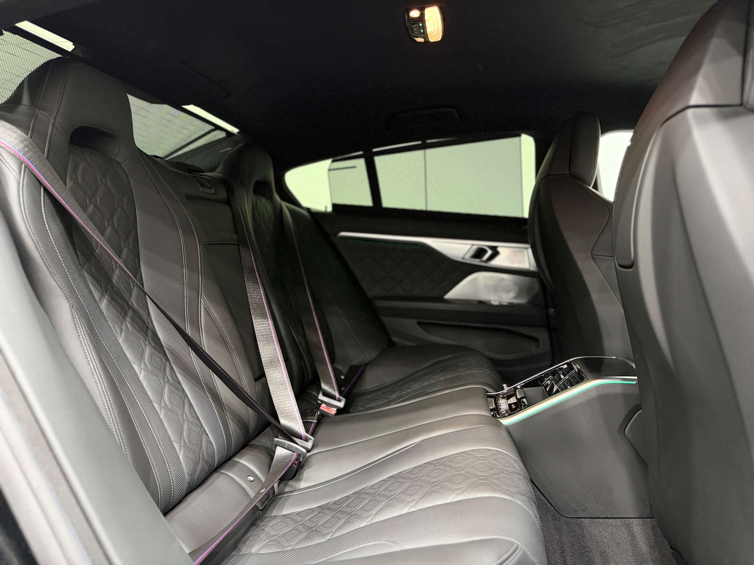 Used BMW M8 2025 for sale - 77833886: Photo 16