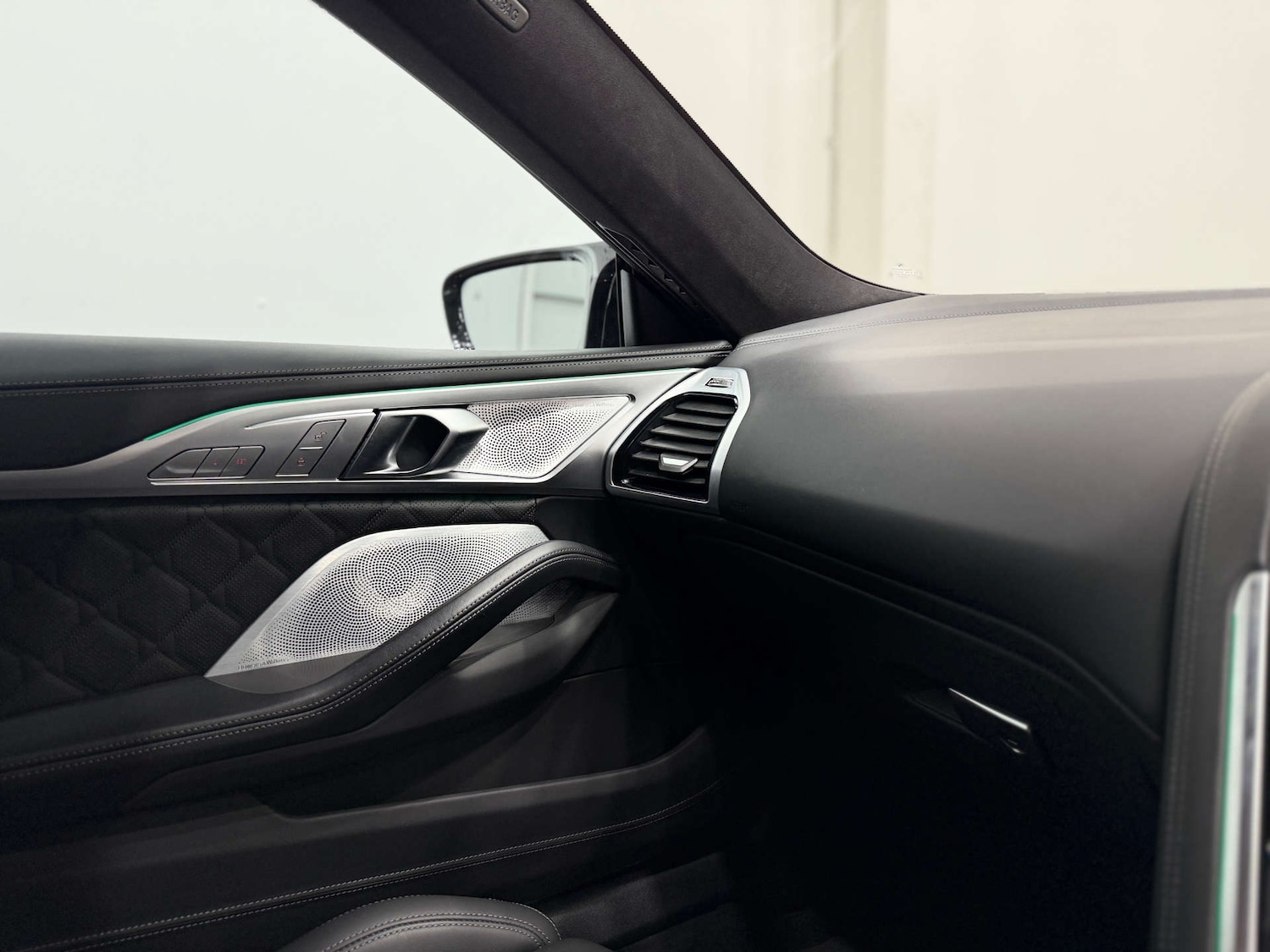 Used BMW M8 2025 for sale - 77833886: Photo 42