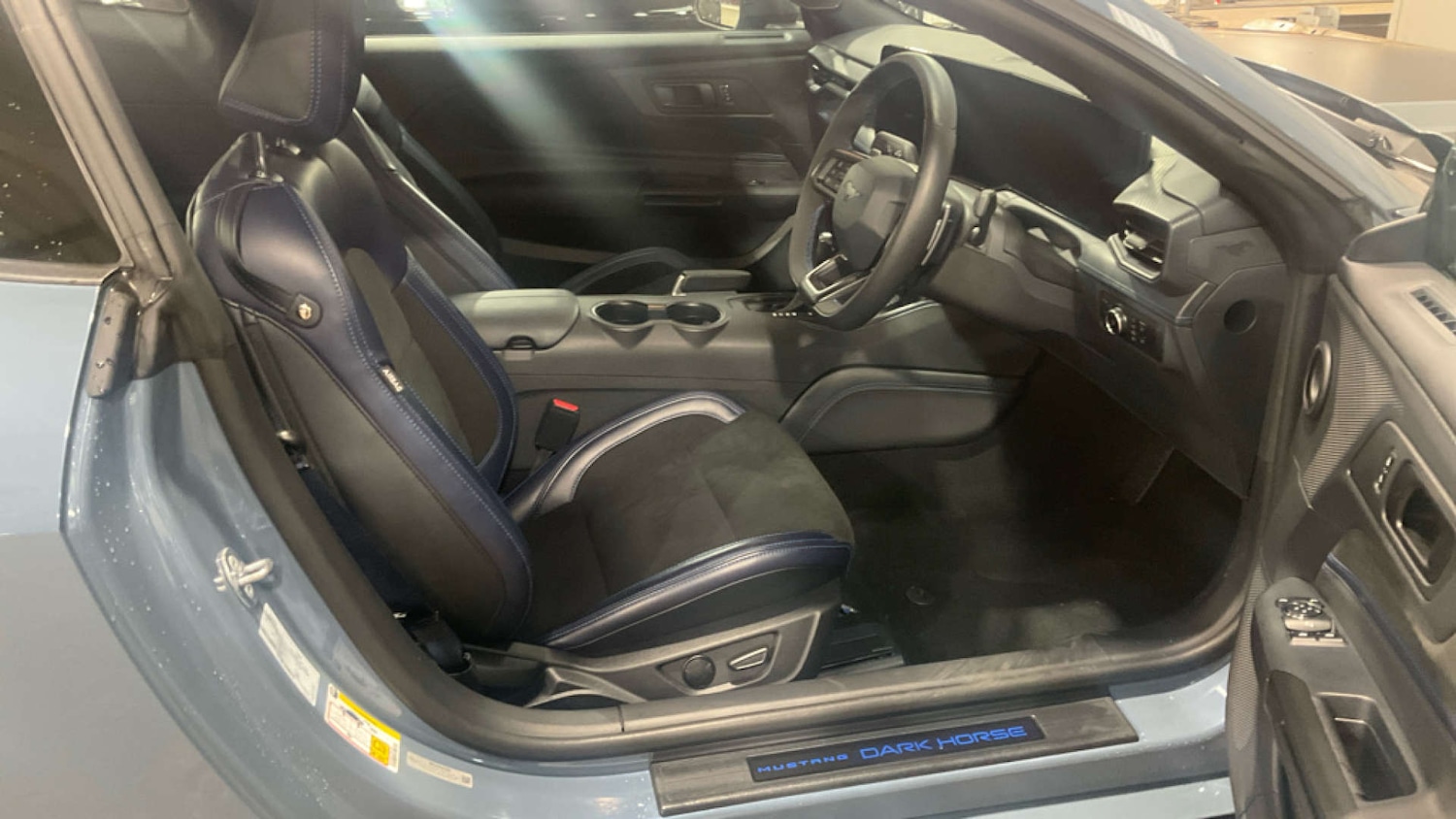 Used Ford Mustang 2025 for sale - 77762400: Photo 2