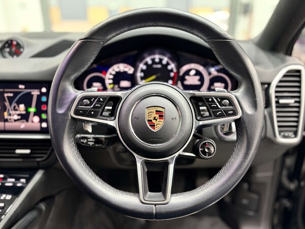Used Porsche Cayenne 2022 for sale - 76301990: Photo 17
