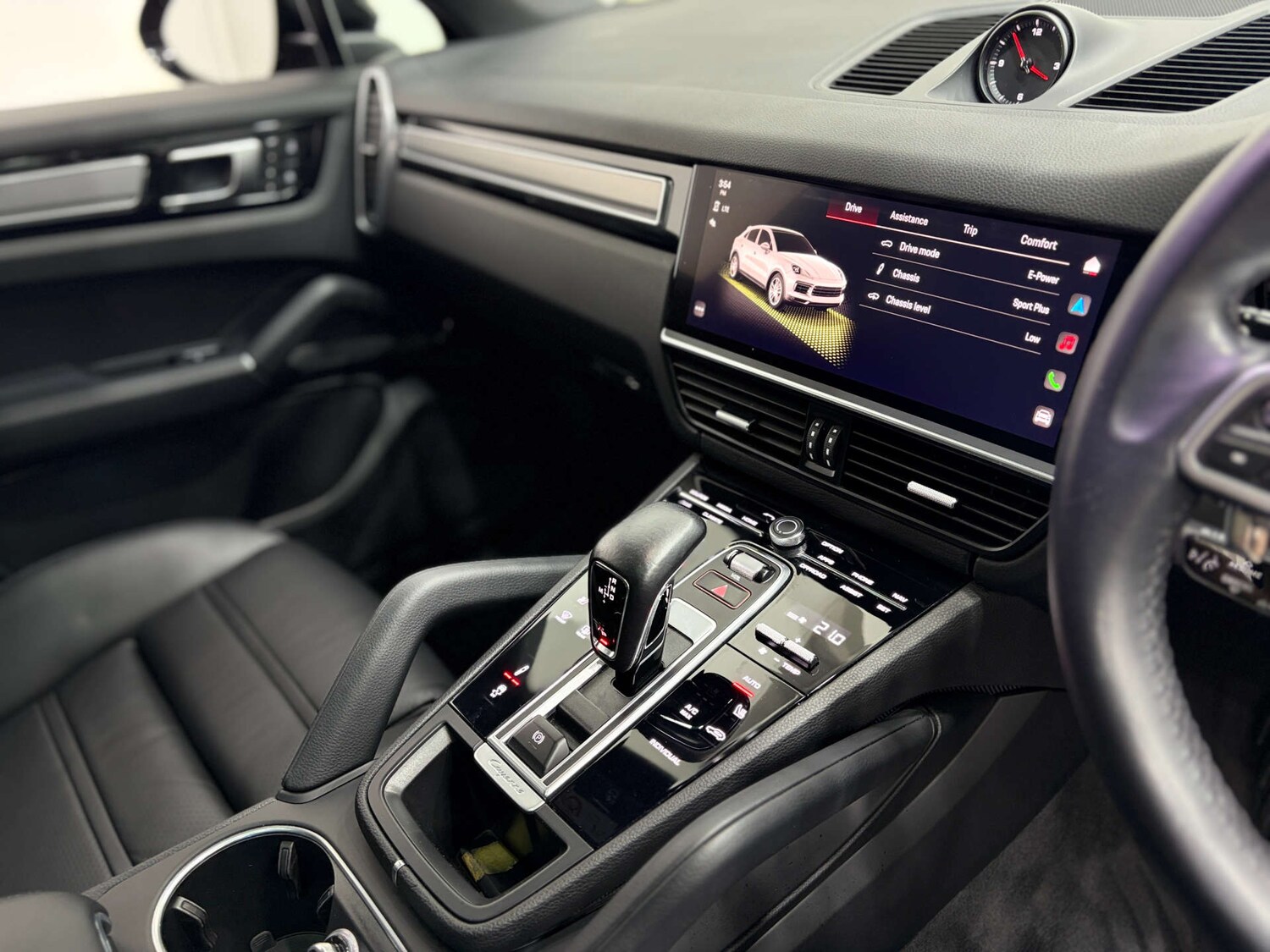 Used Porsche Cayenne 2022 for sale - 76301990: Photo 21