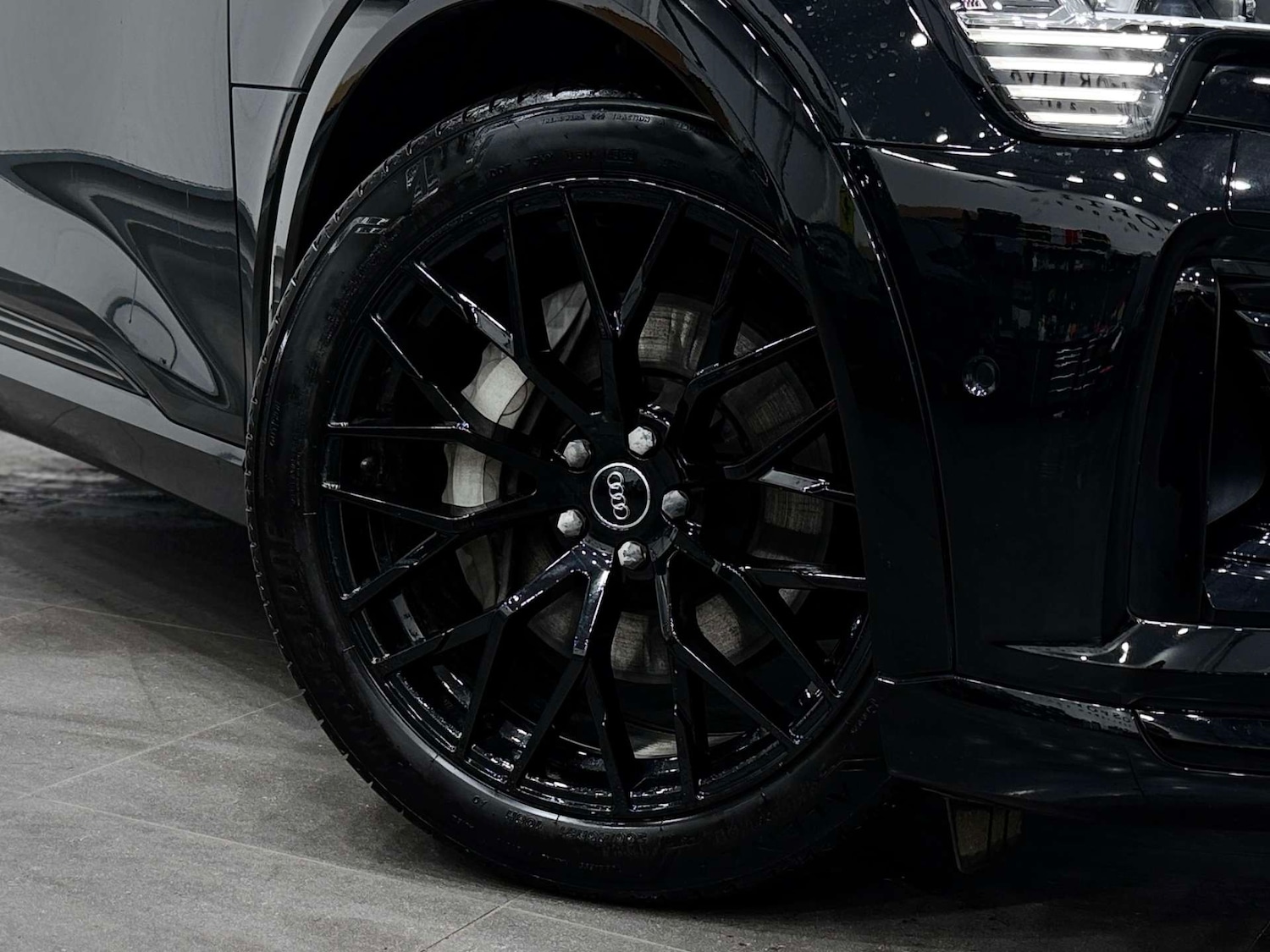 Used Audi Q8 e-tron 2024 for sale - 77765738: Photo 13