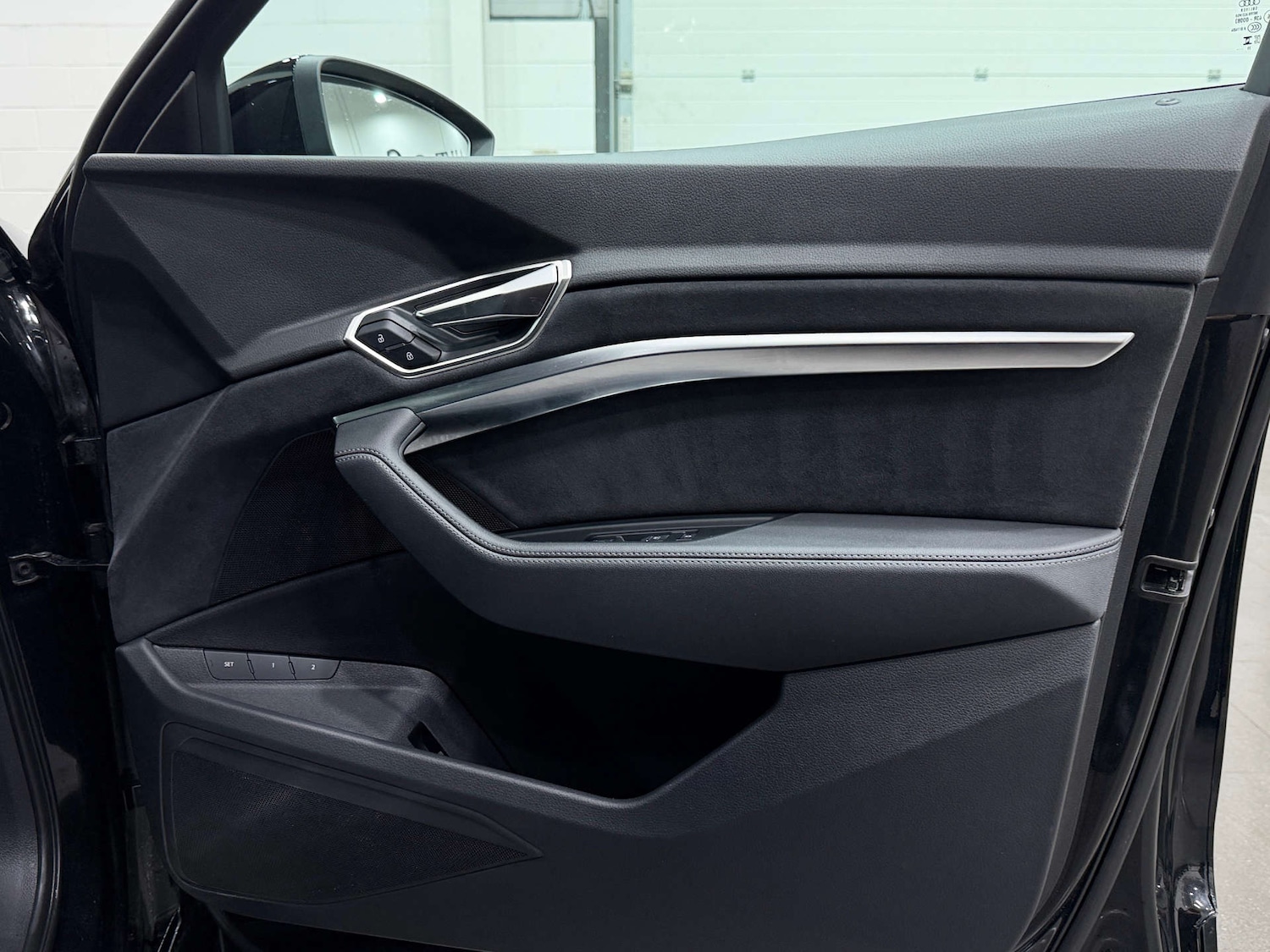 Used Audi Q8 e-tron 2024 for sale - 77765738: Photo 36