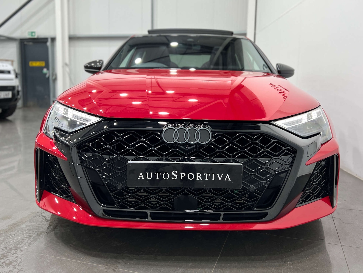 Used Audi RS3 2025 for sale - 76600944: Photo 6