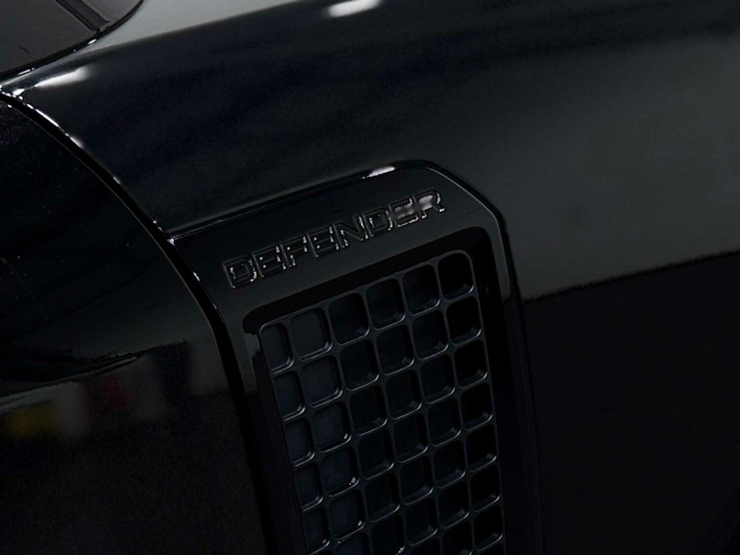 Used Land Rover Defender 2022 for sale - 76422531: Photo 34